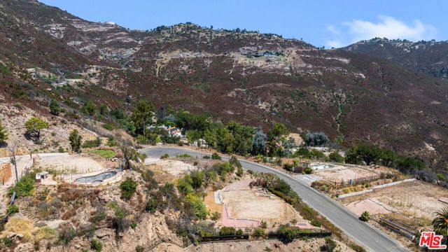 23468 W Moon Shadows Drive, Malibu, CA 90265