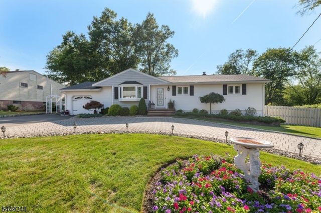 950 Blanch Ave, Norwood Boro, NJ 07648