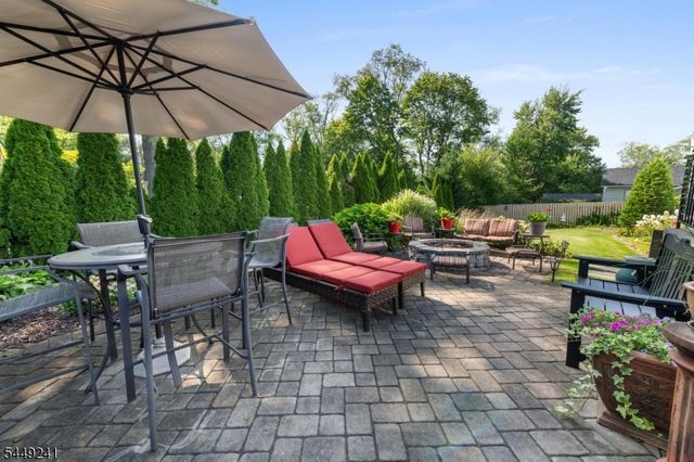 950 Blanch Ave, Norwood Boro, NJ 07648