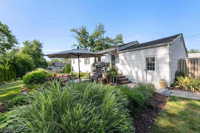950 Blanch Ave, Norwood Boro, NJ 07648