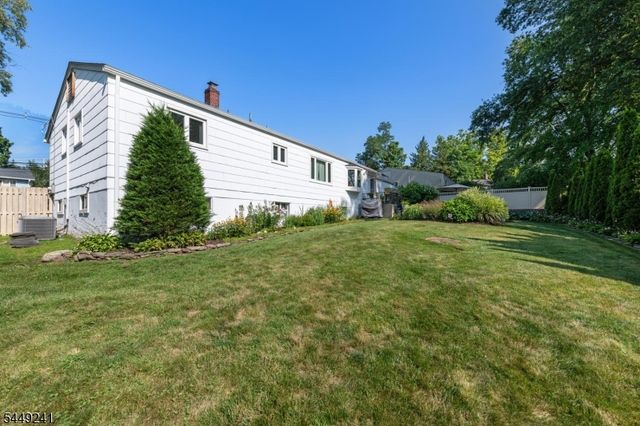 950 Blanch Ave, Norwood Boro, NJ 07648
