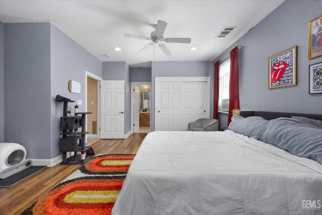 15112 Sunnybank Avenue, Bakersfield, CA 93314