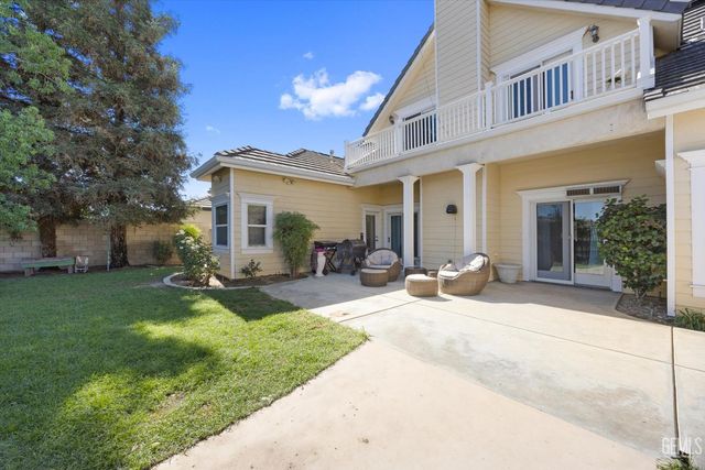 15112 Sunnybank Avenue, Bakersfield, CA 93314