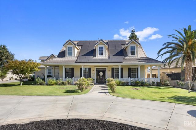 15112 Sunnybank Avenue, Bakersfield, CA 93314