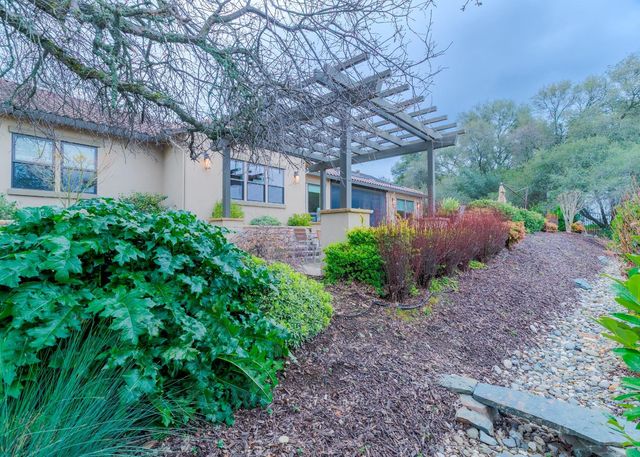 3321 Greenview Dr, El Dorado Hills, CA 95762