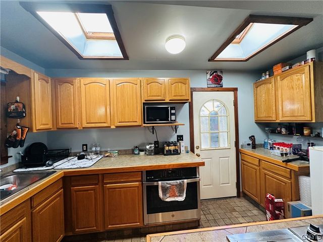22 Scotch Hill Road, Marcellus, NY 13108