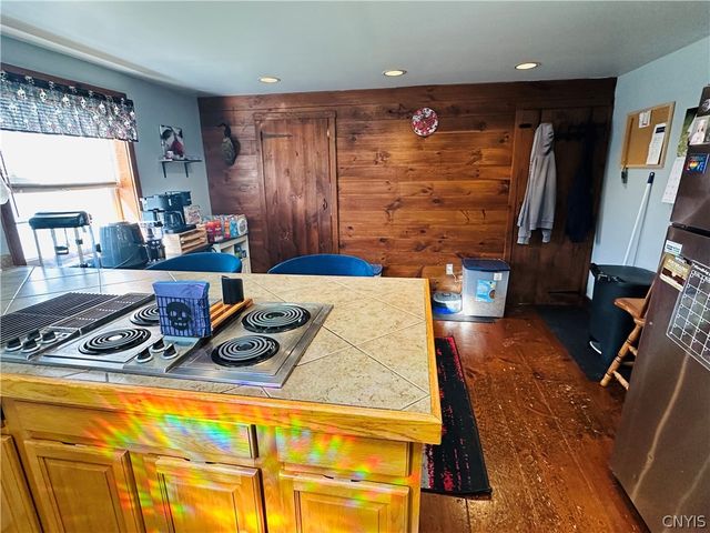 22 Scotch Hill Road, Marcellus, NY 13108