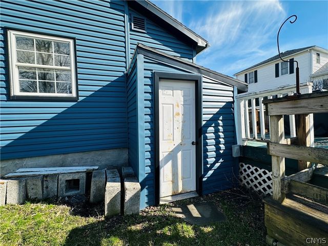 22 Scotch Hill Road, Marcellus, NY 13108