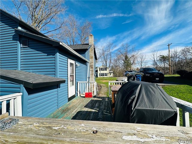 22 Scotch Hill Road, Marcellus, NY 13108