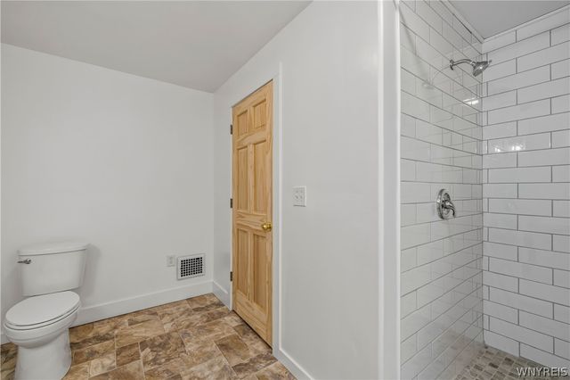 2254 Niagara Avenue, Niagara Falls, NY 14305