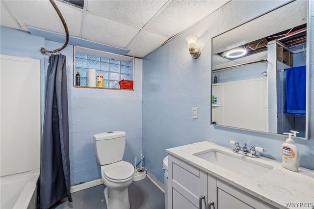 2254 Niagara Avenue, Niagara Falls, NY 14305