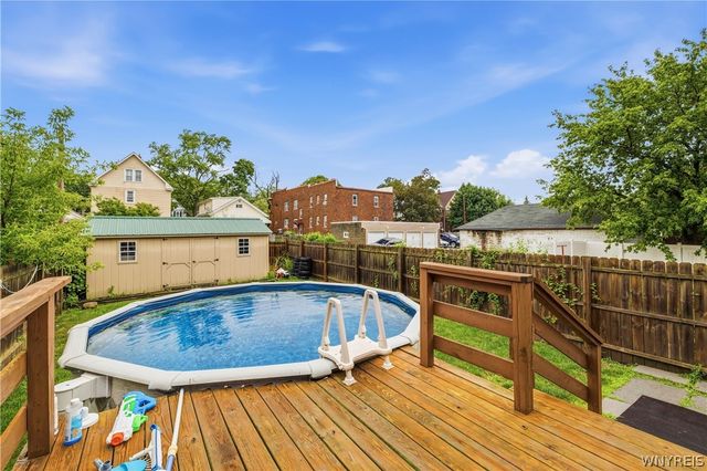2254 Niagara Avenue, Niagara Falls, NY 14305