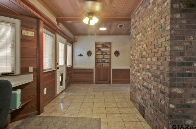 2213 Kensington, Tyler, TX 75703