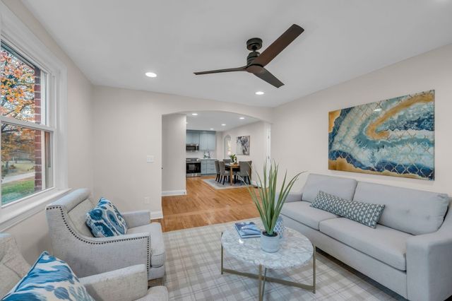 719 Woodmere Dr, Nashville, TN 37217