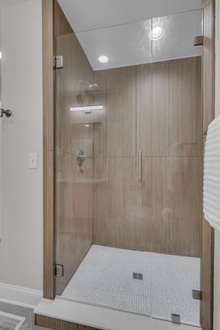 719 Woodmere Dr, Nashville, TN 37217