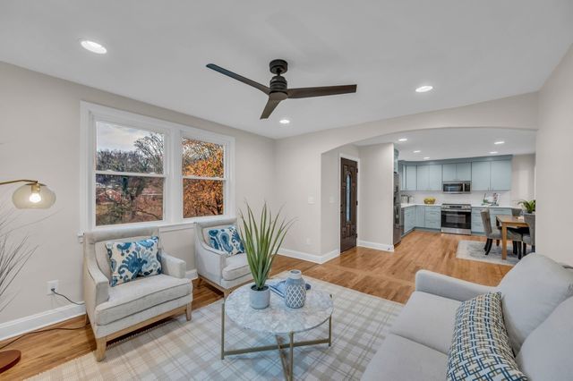 719 Woodmere Dr, Nashville, TN 37217