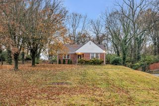 719 Woodmere Dr, Nashville, TN 37217