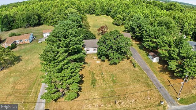 788 HOLLETTS CORNER RD, Clayton, DE 19938