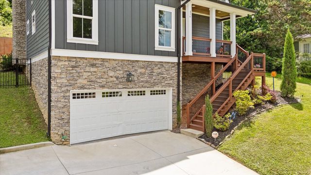 834 Dartmouth Street, Chattanooga, TN 37405