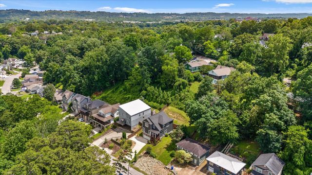 834 Dartmouth Street, Chattanooga, TN 37405