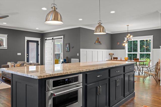 834 Dartmouth Street, Chattanooga, TN 37405