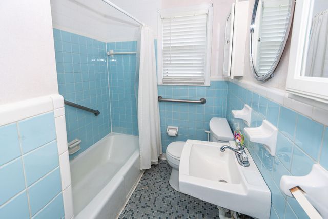 7533 Tedder Street, North Charleston, SC 29420