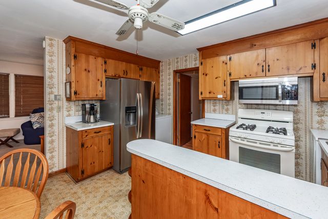 7533 Tedder Street, North Charleston, SC 29420