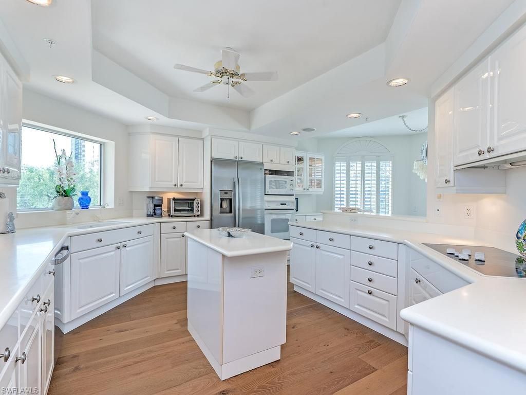 7425 Pelican Bay BLVD 206, NAPLES, FL 34108 — photo 4