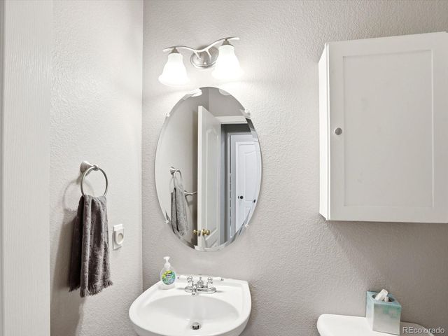 1912 E 164th Place, Thornton, CO 80602