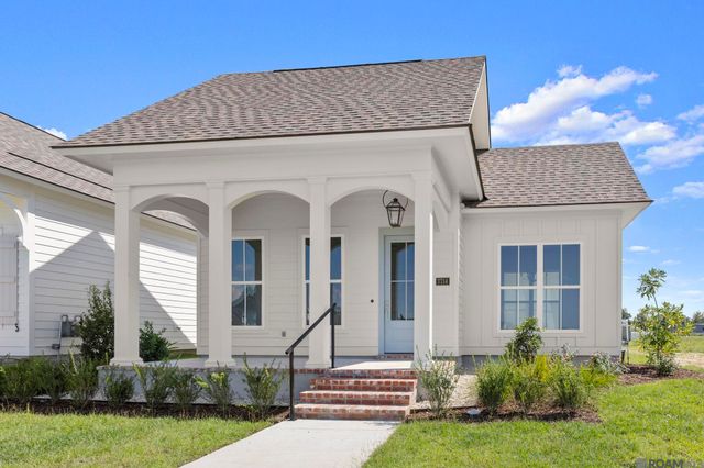 1224 Applewood Dr, Zachary, LA 70791