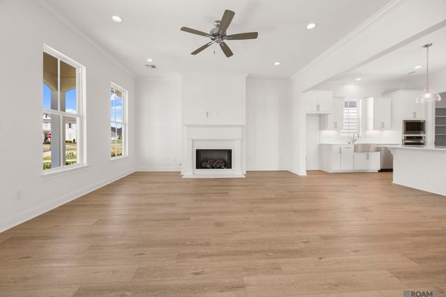 1224 Applewood Dr, Zachary, LA 70791