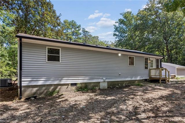 9239 Croaker RD, Williamsburg, VA 23188