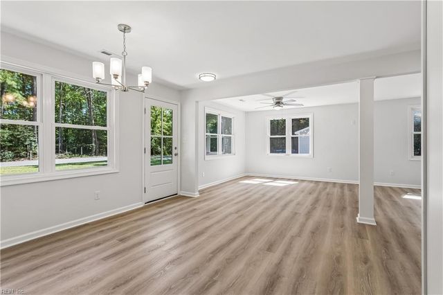 9239 Croaker RD, Williamsburg, VA 23188