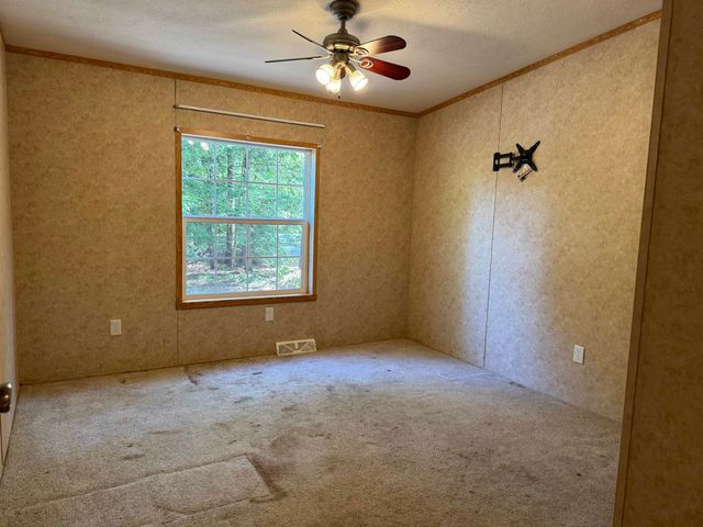 27 Butternut Lane, Tamworth, NH 03882
