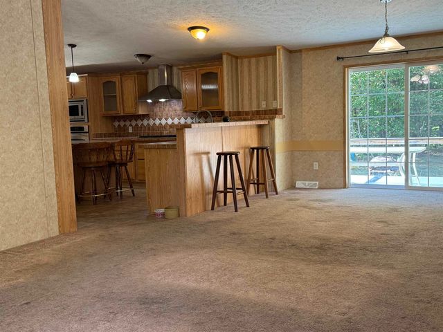 27 Butternut Lane, Tamworth, NH 03882