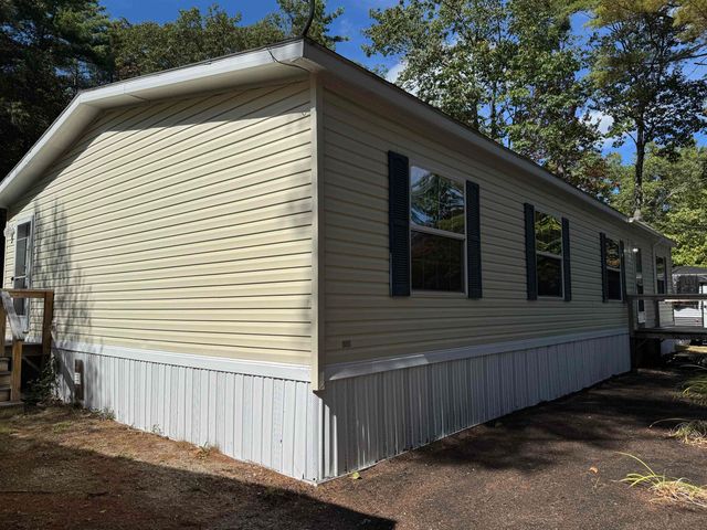 27 Butternut Lane, Tamworth, NH 03882