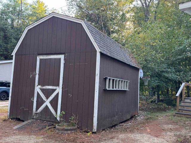 27 Butternut Lane, Tamworth, NH 03882
