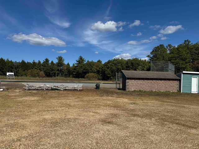 27 Butternut Lane, Tamworth, NH 03882