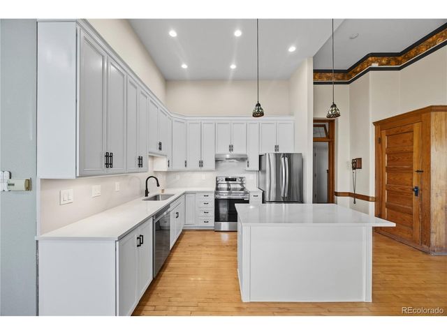 2351 Federal Blvd 304, Denver, CO 80211
