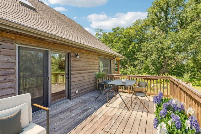 1921 Annettes Circle, Sugar Grove, IL 60554