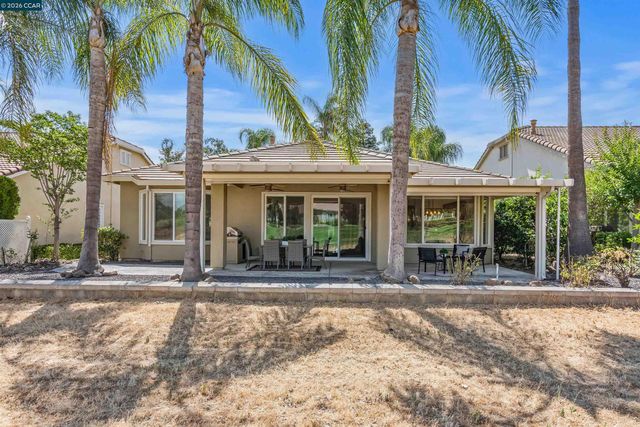 595 Pomona Dr, Brentwood, CA 94513