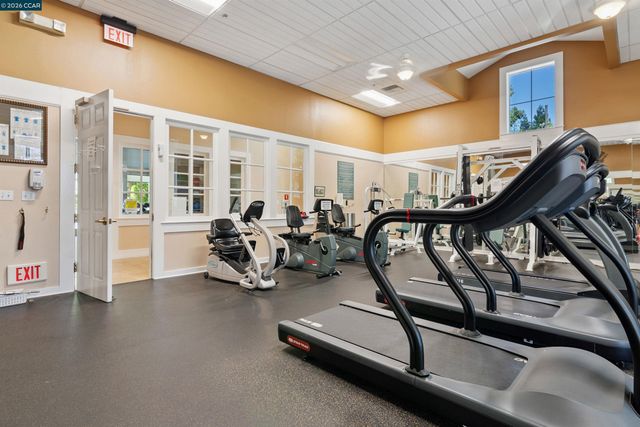 595 Pomona Dr, Brentwood, CA 94513