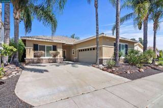 595 Pomona Dr, Brentwood, CA 94513