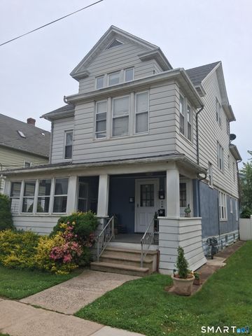 26 4th Street, Hamden, CT 06514