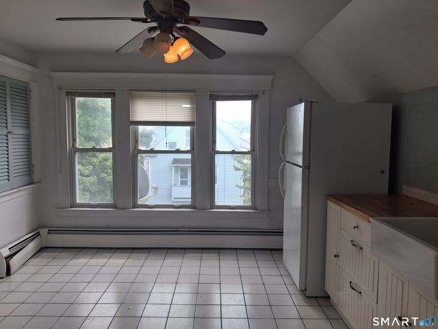 26 4th Street, Hamden, CT 06514