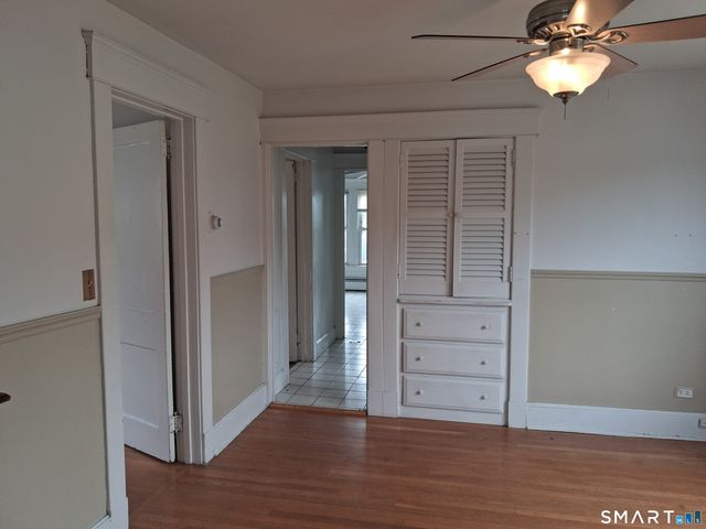 26 4th Street, Hamden, CT 06514