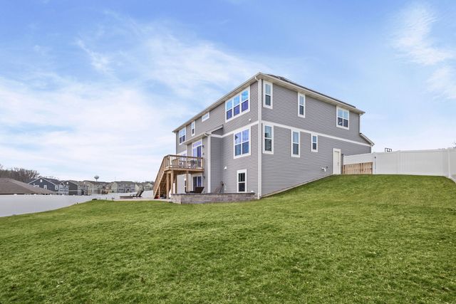 1169 Overhill Court, Crystal Lake, IL 60012