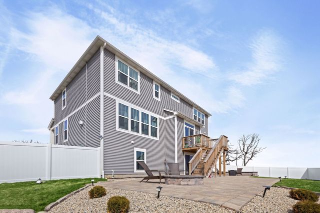 1169 Overhill Court, Crystal Lake, IL 60012