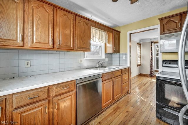 14018 Liberty Avenue, Cleveland, OH 44135