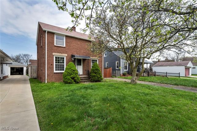 14018 Liberty Avenue, Cleveland, OH 44135